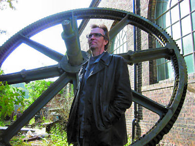 Chicago based Austrian artist Kurt Hentschläger Chicago based Austrian artist Kurt Hentschläger