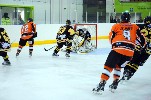 Callum Bowley scoring against Bracknell Bees on Saturday. Photo: Matt Giles. Callum Bowley scoring against Bracknell Bees on Saturday. Photo: Matt Giles.
