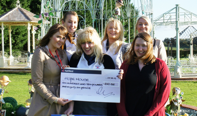    British Ironwork Centre Ladies 