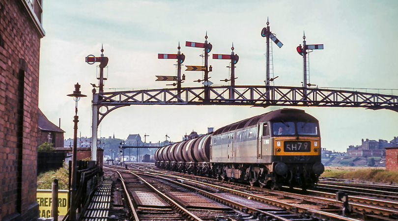 Brush Type 4 Diesel at Abbey Foregate, Shrewsbury with train of oil tanks