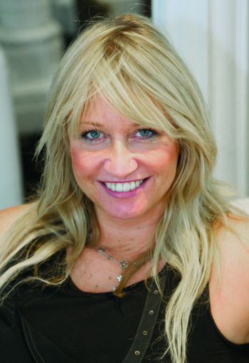 Deborah Mitchell to honour students’ achievements