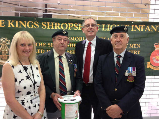 MP helps fundraise for Kings Shropshire Light Infantry Memorial