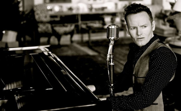 Interview: Jazz star Joe Stilgoe heads to Shrewsbury
