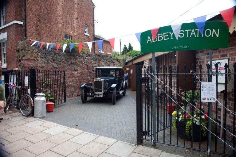 Hundreds visit World War 2 event at Abbey Station