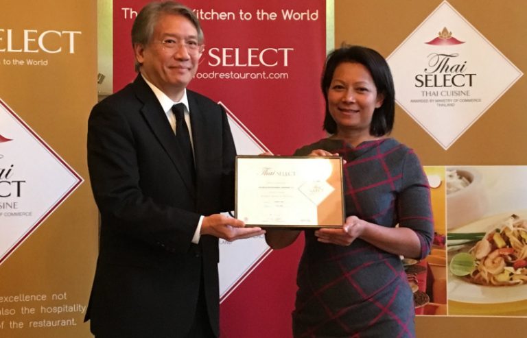 Chef Suree Coates Collects her award from the Thai Ambassador at the Thai Embassy, London