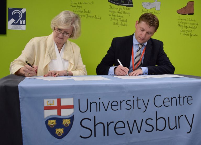 Professor Anna Sutton, Provost of UCS, and SCG Principal and CEO James Staniforth sign the Memorandum