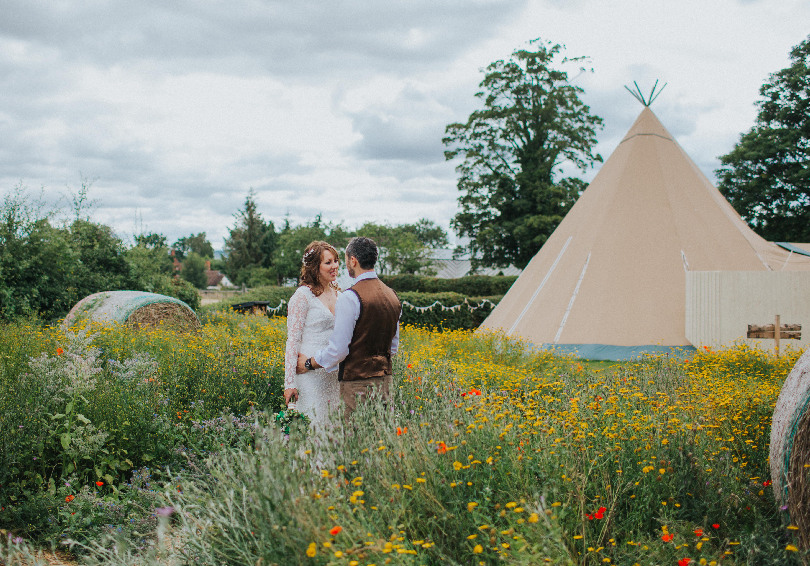 Laura Stephenson and Tim Collins were married in the rustic woodland ceremony site at The Wroxeter. Photo: Lisa Webb Photography