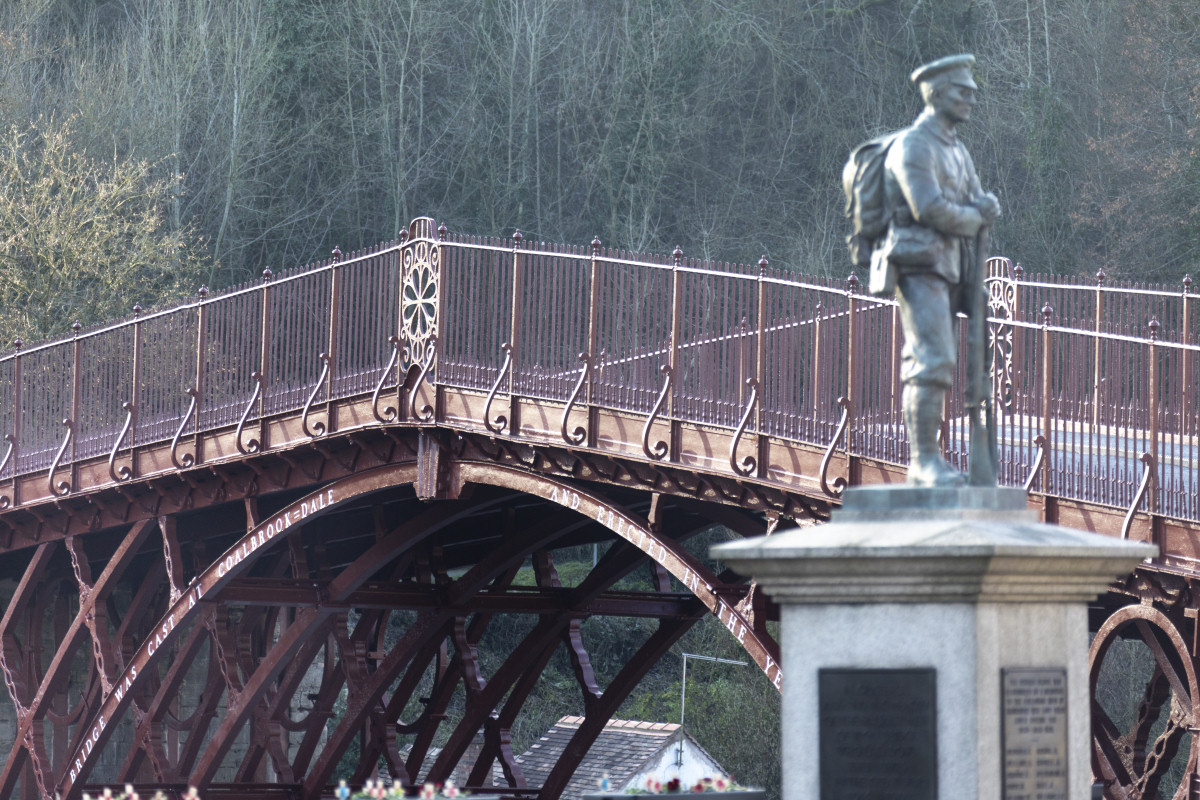 Iron Bridge has been restored to its original red-brown paint colour. Photo: English Heritage