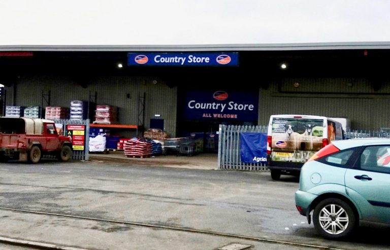 Carrs Billington has opened the Ludlow Country Store after completing the letting of a modern retail warehouse in the town