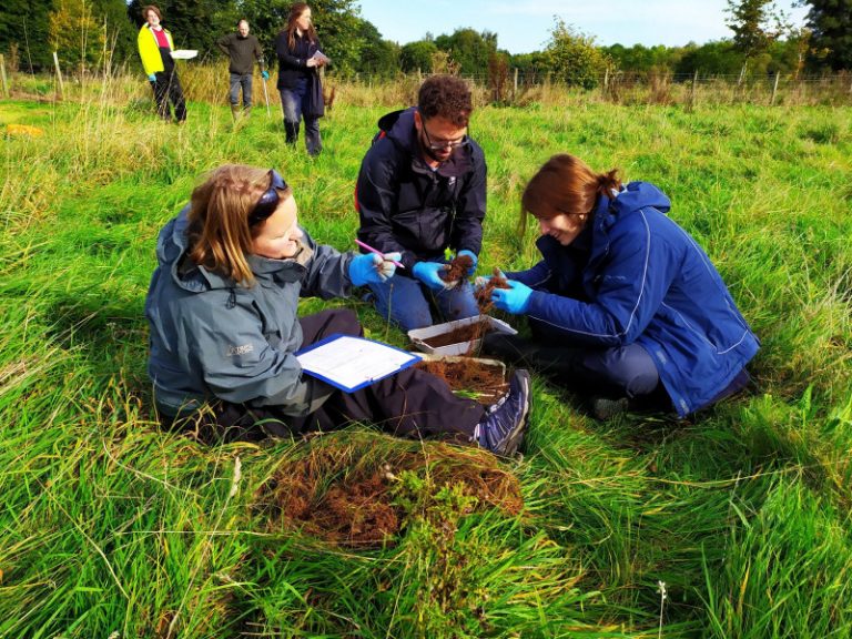 FSC BioLinks Project Manager Keiron Brown (centre) teaches project volunteers how to survey soil for earthworms on the Identifying & Recording Earthworms training course. Photo: Olga Vinduskova