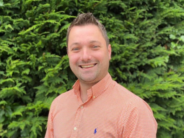 Stuart Danks, who is Director of the DM Recruitment group