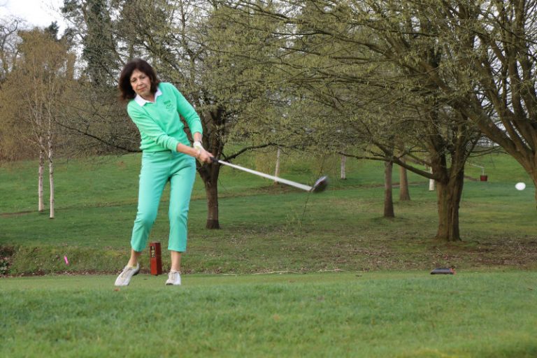 Carrie Lees Driving Into Office. Phot: Mike Purnell
