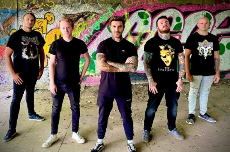 Shrewsbury rock band Chasing Mallory release their debut single featuring Monokate