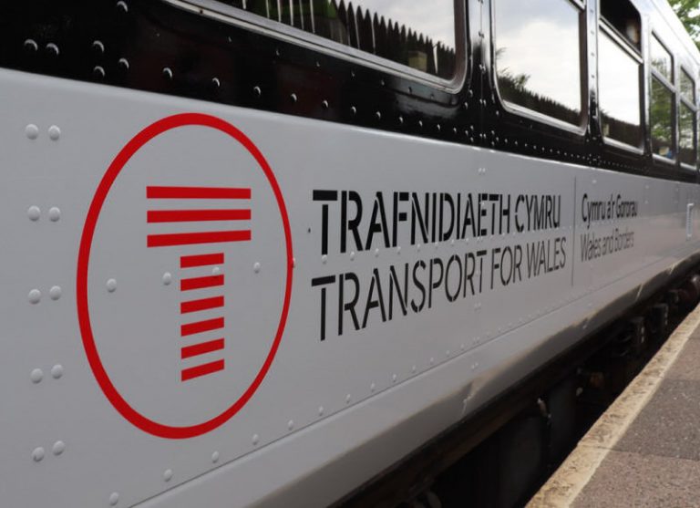 Broken track causes issues for rail passengers between Telford and Wolverhampton