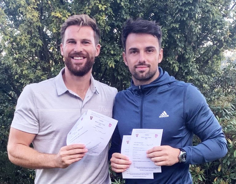 SHUGC Nett Winners Alex Granger and Dan Taylor. Photo: Greg Hopkins