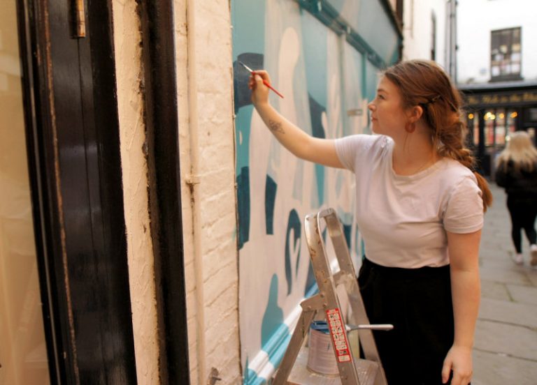 The new artwork created by Shrewsbury illustrator Saffron Russell for the 2023 Shrewsbury Flower Show