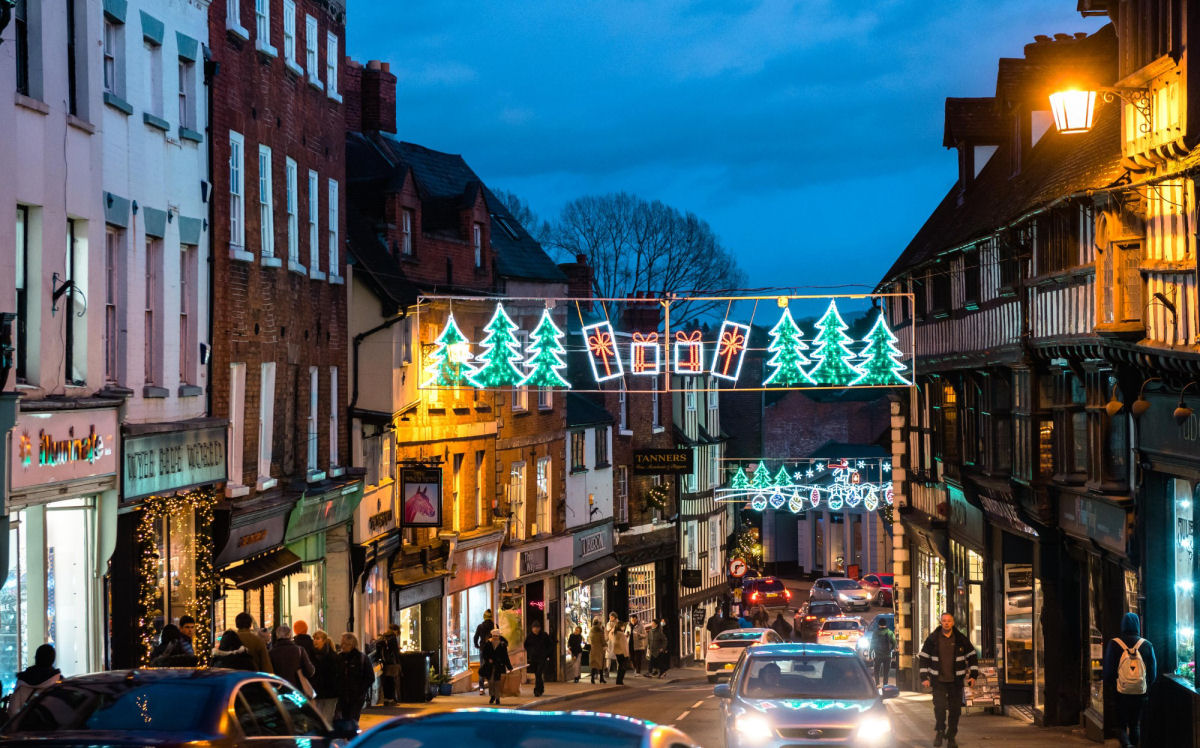 Shrewsbury's Wyle Cop at Christmas