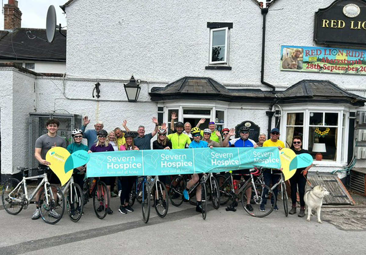 The team are pictured at The Red Lion Pub, Holyhead Road, Wellington