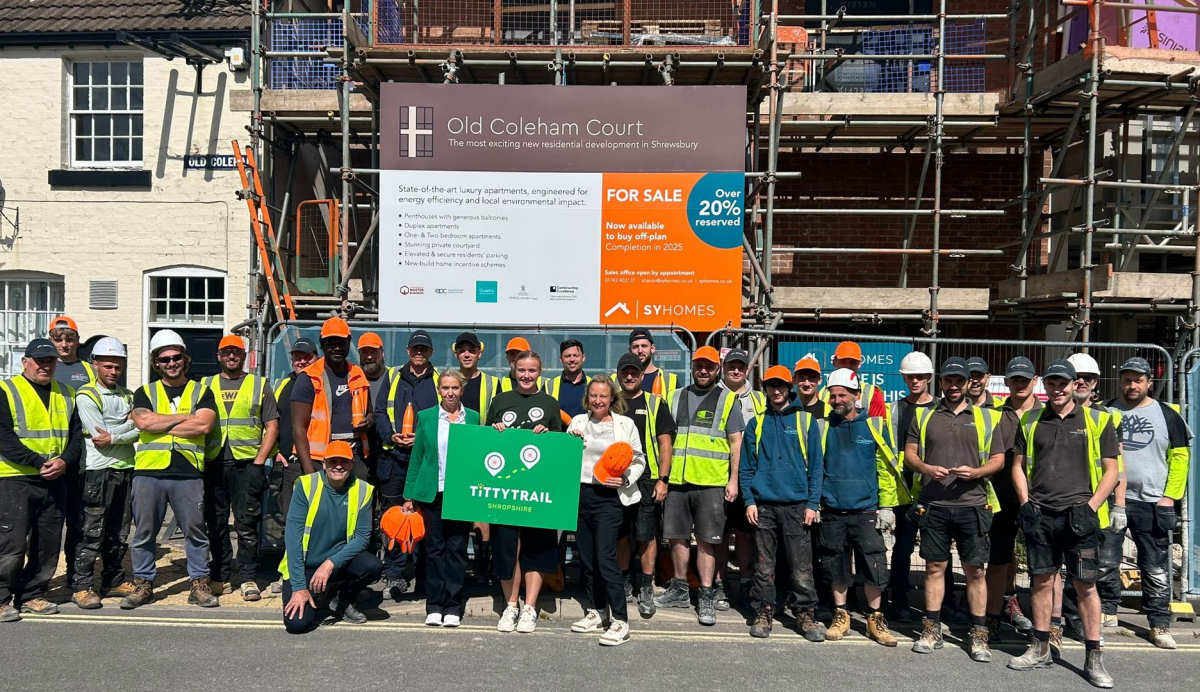 Emilie Kerr of Lingen Davies pictured with the SY Homes Team