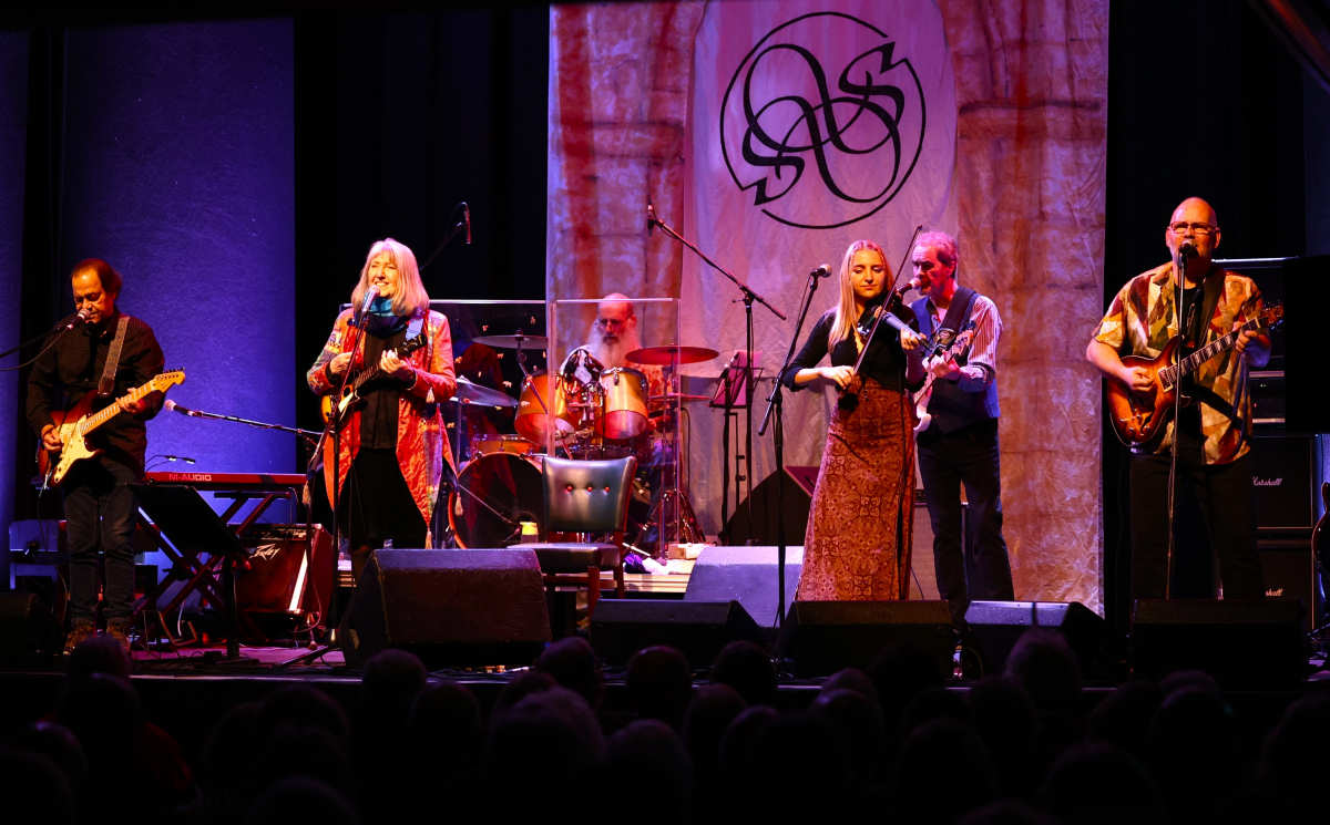 Steeleye Span will be bringing their tour to Theatre Severn. Photo: MIke Burgess
