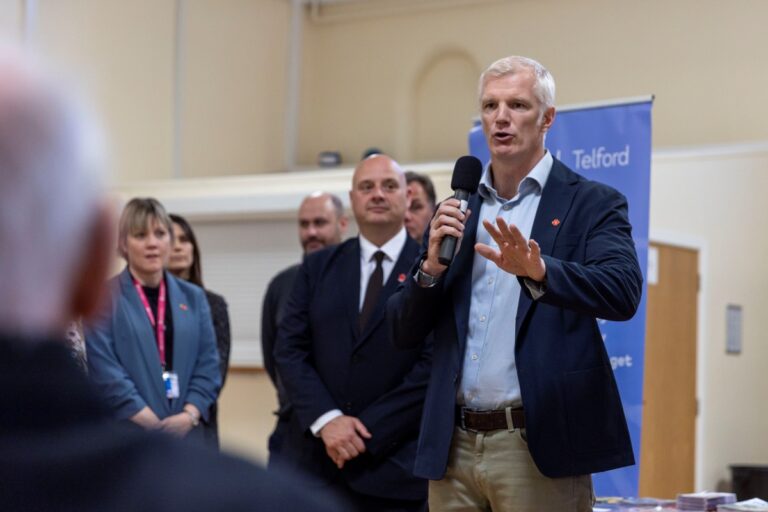 Alistair Carns MP, Minster for Veterans and People speaks to those gathered at the Veterans’ Café. Photo: Telford & Wrekin Council