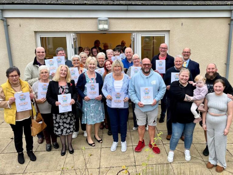 Hope House and Tŷ Gobaith volunteers with their certificates