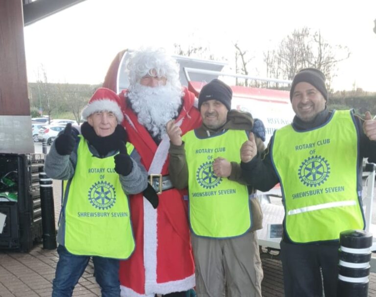David and Santa with Antonio and Dominicio
