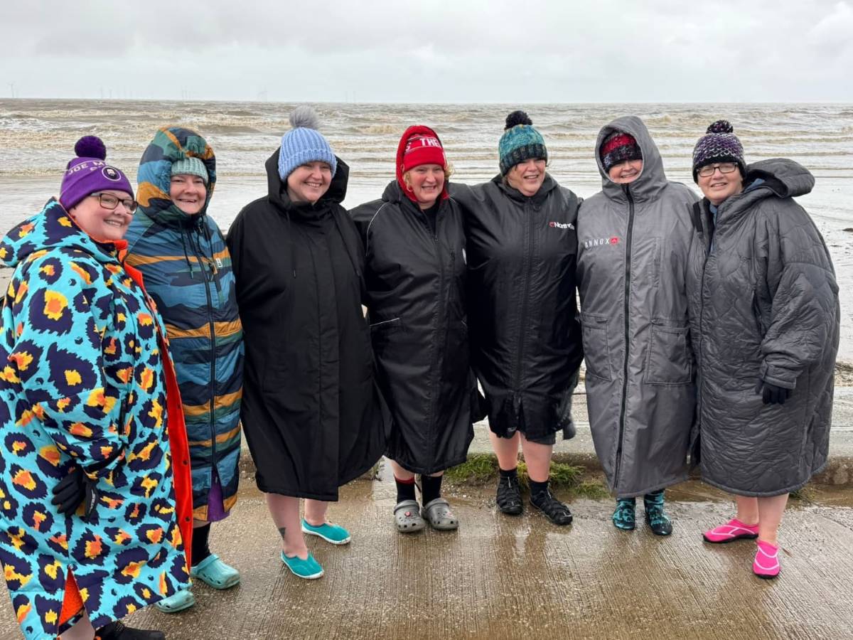 Kirsty Horder, Judy Ingman, Nicola O'Sullivan, Karen Pankhurst, Justine Ventress, Breast Care Nurse Nicky O'Sullivan, and Breast Care Navigator Karen Kearns