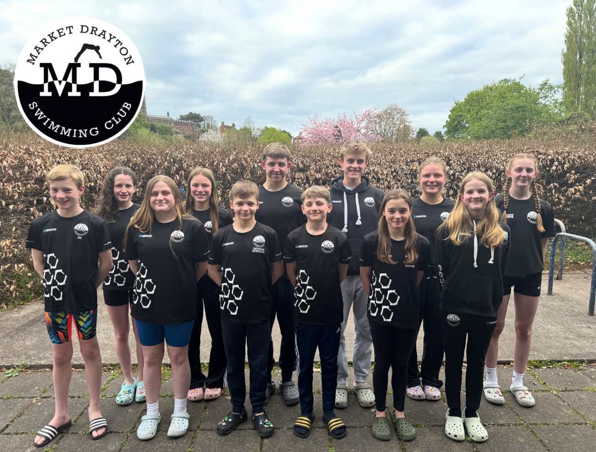 Twelve swimmers from the club qualified in the highly competitive
event and brought home four medals two gold and two bronze