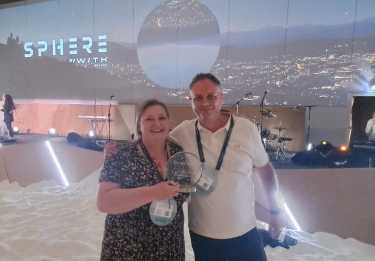 Pictured with the trophy at Sphere 2025 are Amy Davies and Alan Miller