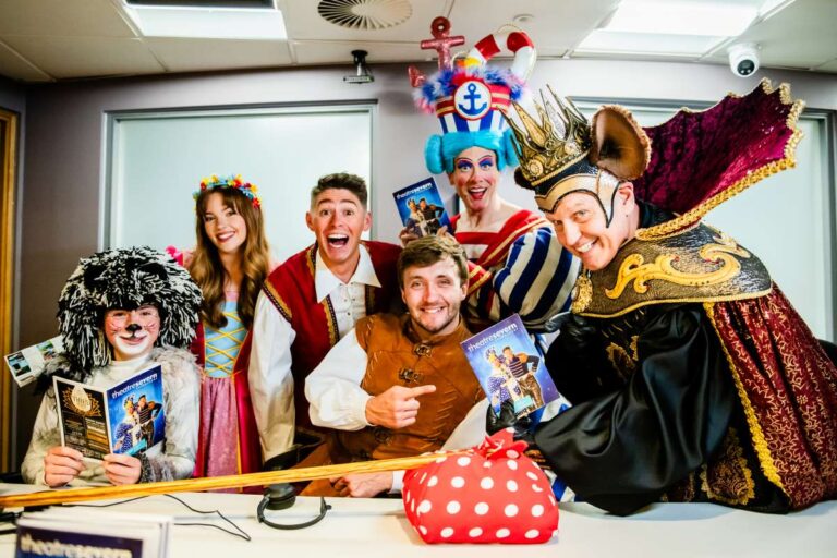 The cast of Dick Whittington and His Cat at Theatre Severn. Photo: Victoria La Bouchardiere