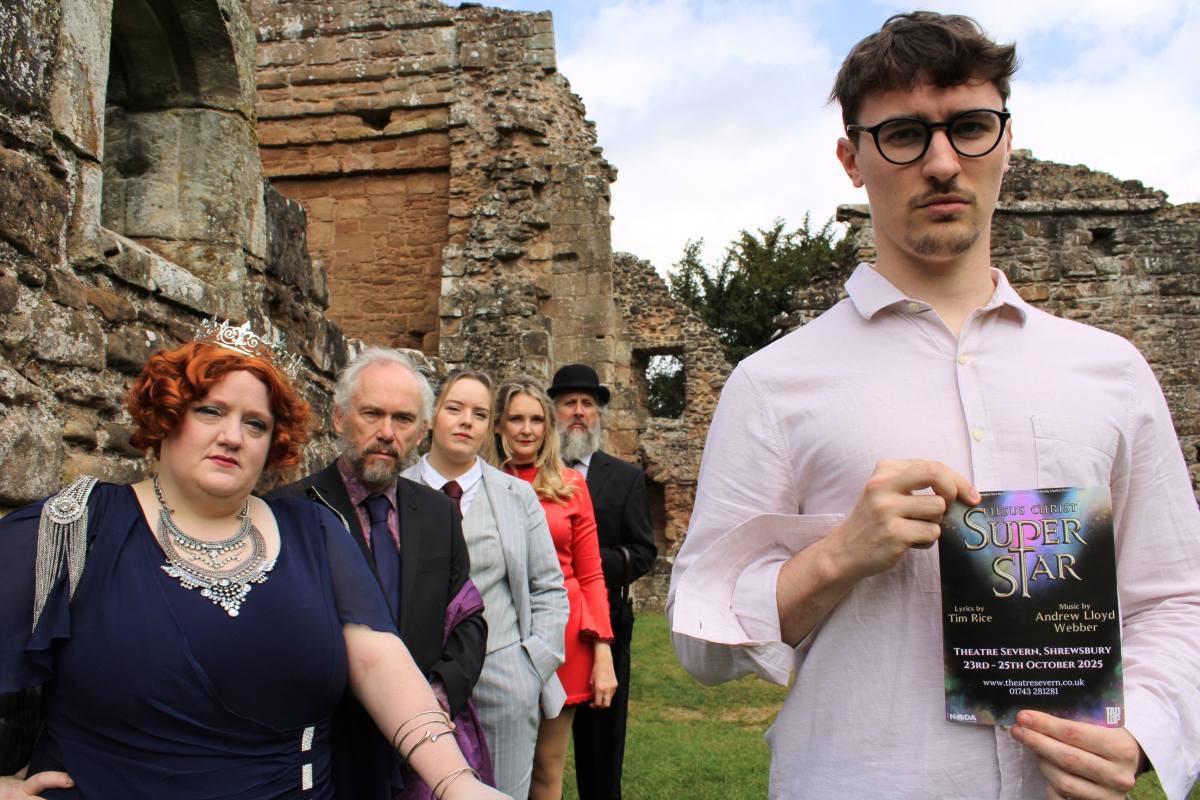 Lyndsey Bird (Herod), Martin Sadd (Pilate), Katie Kinnon (Judas), Emily Preece (Mary), Tim Parkes (Caiaphas), Joseph Childs (Jesus). Photo: Danny Clayton