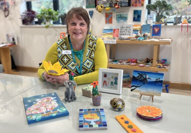 Holly Dyer, Art Therapist Severn Hospice