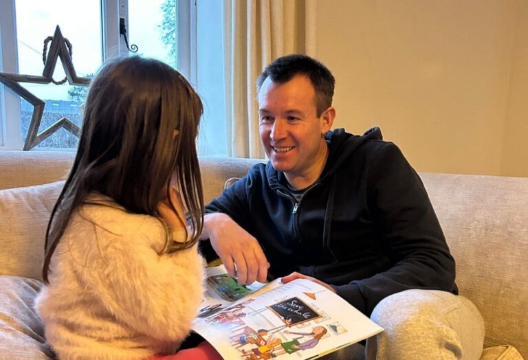 Stuart Anderson MP promotes library funding for South Shropshire primaries