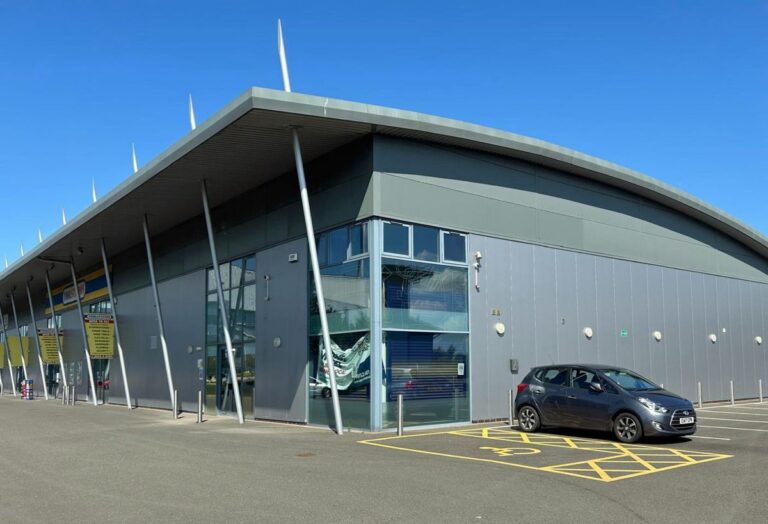 Supply2Trade is moving into 15A, Vanguard Way, Battlefield Enterprise Park